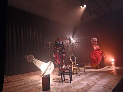 „Komediantka” przewrotna adaptacja sztuki Antoniego Czechowa i Thomasa Berhnarda - zdjęcie 16