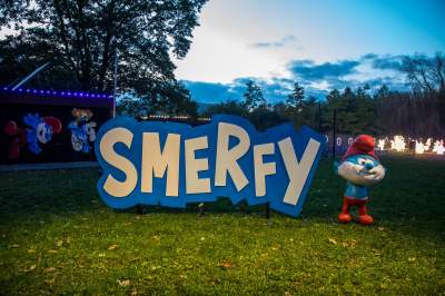 To miejsce uwielbiają nie tylko dzieci, ogród świateł znów zachwyca - zdjęcie 44