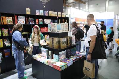 Kulminacja już za nami. Tłumy jak zwykle, choć obowiązuje limit wejść - zdjęcie 15