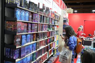 Kulminacja już za nami. Tłumy jak zwykle, choć obowiązuje limit wejść - zdjęcie 30