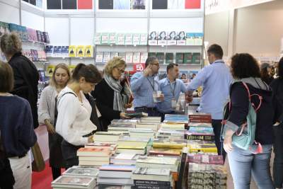 Kulminacja już za nami. Tłumy jak zwykle, choć obowiązuje limit wejść - zdjęcie 20