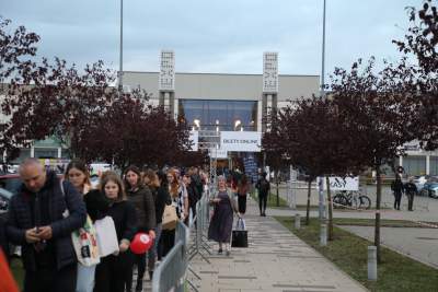 Kulminacja już za nami. Tłumy jak zwykle, choć obowiązuje limit wejść - zdjęcie 2