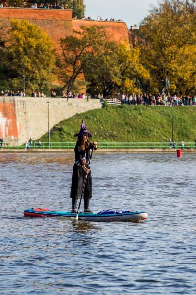 Halloween na Wiśle, przepłynęła fala "strachu potwora wszelakiego" - zdjęcie 31
