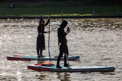 Halloween na Wiśle, przepłynęła fala "strachu potwora wszelakiego" - zdjęcie 12