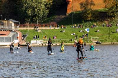 Halloween na Wiśle, przepłynęła fala "strachu potwora wszelakiego" - zdjęcie 28