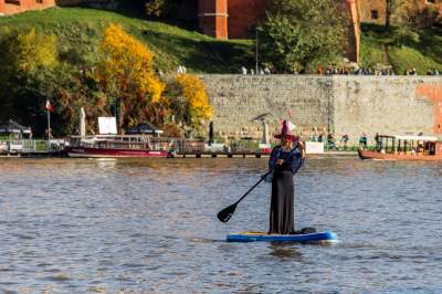 Halloween na Wiśle, przepłynęła fala "strachu potwora wszelakiego" - zdjęcie 27