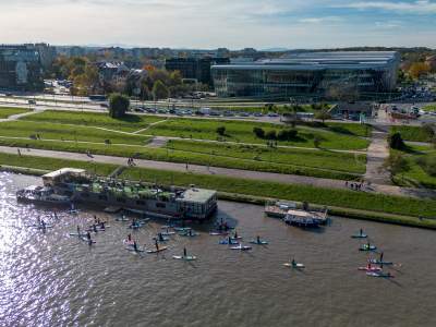 Halloween na Wiśle, przepłynęła fala "strachu potwora wszelakiego" - zdjęcie 34