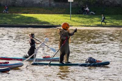 Halloween na Wiśle, przepłynęła fala "strachu potwora wszelakiego" - zdjęcie 16