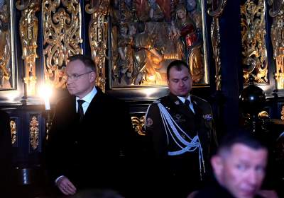 Pogrzeb Wandy Półtawskiej, państwowy charakter uroczystości - zdjęcie 10