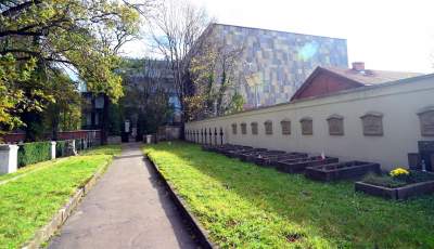 Cmentarz Rakowicki: deweloperzy podchodzą coraz bliżej - zdjęcie 5