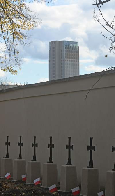 Cmentarz Rakowicki: deweloperzy podchodzą coraz bliżej - zdjęcie 3