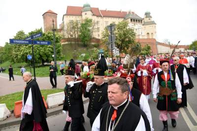 Procesja z Wawelu na Skałkę: w tym roku w cieniu skandali - zdjęcie 15