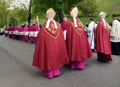Procesja z Wawelu na Skałkę: w tym roku w cieniu skandali - zdjęcie 14