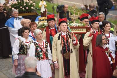 Procesja z Wawelu na Skałkę: w tym roku w cieniu skandali - zdjęcie 7