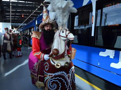 Lajkonik przyłożył buławą Lajkonikowi, na szczęście - zdjęcie 15