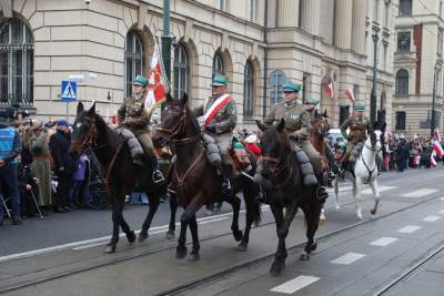 Krakowskie świętowanie niepodległości, bez nacjonalistycznych haseł - zdjęcie 33