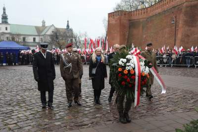 Krakowskie świętowanie niepodległości, bez nacjonalistycznych haseł - zdjęcie 11