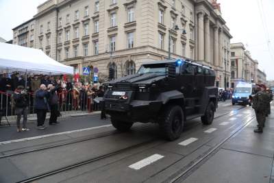 Krakowskie świętowanie niepodległości, bez nacjonalistycznych haseł - zdjęcie 41