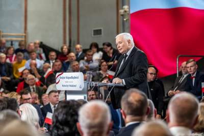 Kaczyński w Krakowie: "Cierpieć i umierać za ojczyznę to rzecz piękna" - zdjęcie 27