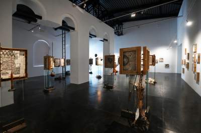 Intrygująca wystawa rektora krakowskiej ASP. "Artysta transmedialny" - zdjęcie 29