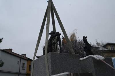 Osadzanie Smoka Geodety, początek Smoczego Szlaku w Krakowie - zdjęcie 2