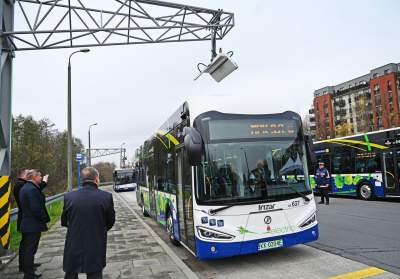 Pierwsze, niepolskie elektryczne autobusy w Krakowie... - zdjęcie 10