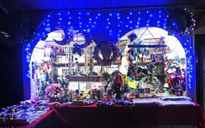 Ruszył jarmark bożonarodzeniowy, ceny nie zniechęcają - zdjęcie 63