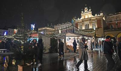 Ruszył jarmark bożonarodzeniowy, ceny nie zniechęcają - zdjęcie 8