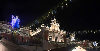 Ruszył jarmark bożonarodzeniowy, ceny nie zniechęcają - zdjęcie 46