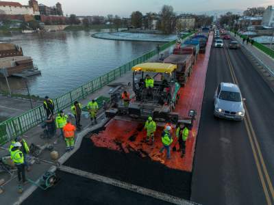 Asfaltowanie na moście Dębnickim, to już ostatni etap remontu - zdjęcie 15