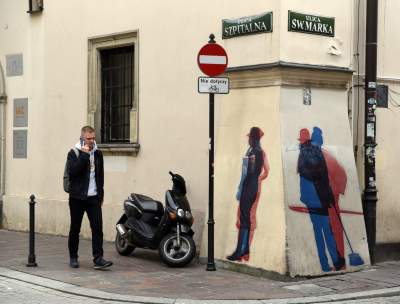 Tajemnicze postaci pojawiły się na krakowskich murach - zdjęcie 10