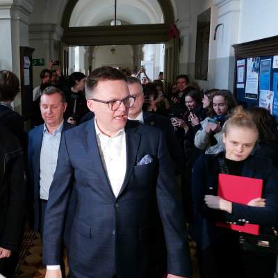 Szymon Hołownia w V LO w Krakowie, młodzież zachwycona - zdjęcie 7