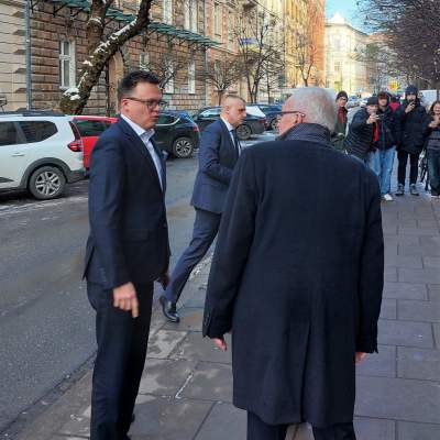 Szymon Hołownia w V LO w Krakowie, młodzież zachwycona - zdjęcie 16