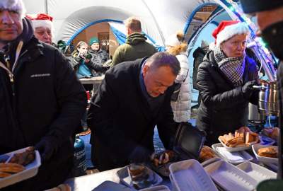 Bezpłatny karp, kapusta z grochem i zupa grzybowa. Nowa świąteczna tradycja - zdjęcie 15