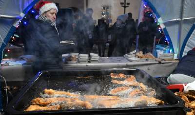 Bezpłatny karp, kapusta z grochem i zupa grzybowa. Nowa świąteczna tradycja - zdjęcie 2