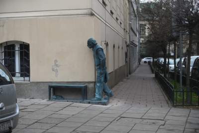 To po prostu fajny pomnik, Bohdan Smoleń wychodzi zza rogu - zdjęcie 10