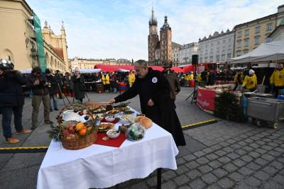 Jan Kościuszko znów nakarmił tysiące potrzebujących - zdjęcie 13