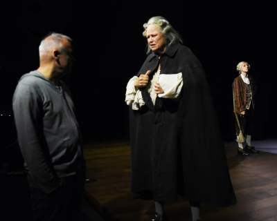 Podróże Guliwera dla dorosłych. Premiera w "Starym" - zdjęcie 3