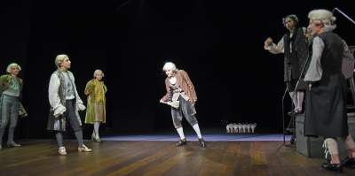 Podróże Guliwera dla dorosłych. Premiera w "Starym" - zdjęcie 12