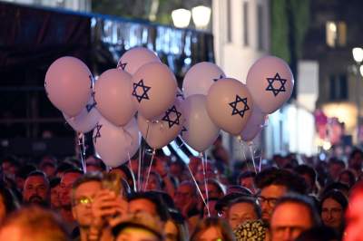 Które z tych zdjęć najlepiej podsumowuje miniony rok? Oceńcie sami - zdjęcie 74