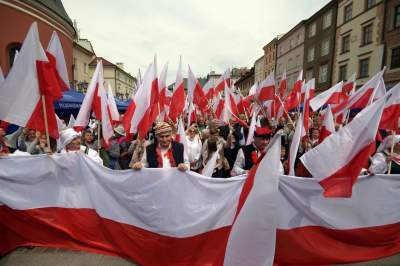 Które z tych zdjęć najlepiej podsumowuje miniony rok? Oceńcie sami - zdjęcie 44