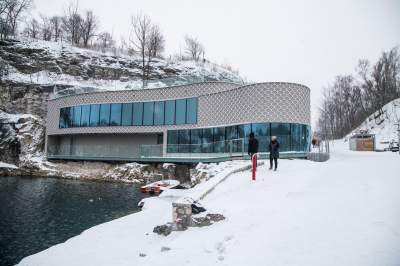 Uroki zimy na krakowskim Zakrzówku, pływanie na własną odpowiedzialność - zdjęcie 20