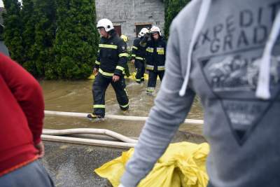 Leje jak z cebra, podtopienia w Bieżanowie. Kiedy wyjrzy słońce? - zdjęcie 24