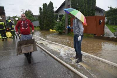 Leje jak z cebra, podtopienia w Bieżanowie. Kiedy wyjrzy słońce? - zdjęcie 21