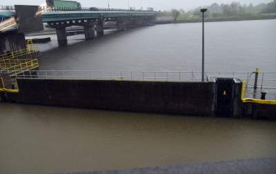 Leje jak z cebra, podtopienia w Bieżanowie. Kiedy wyjrzy słońce? - zdjęcie 1