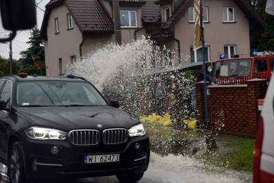 Leje jak z cebra, podtopienia w Bieżanowie. Kiedy wyjrzy słońce? - zdjęcie 33