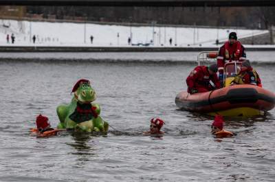 Uwielbiają zimową kąpiel w Wiśle, tak wzmacniają swój organizm - zdjęcie 15