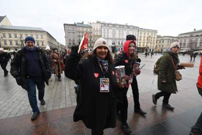 Anna Dymna jak zawsze wśród wolontariuszy, lubimy pomagać! - zdjęcie 5