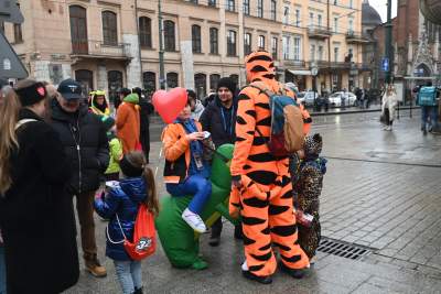 Anna Dymna jak zawsze wśród wolontariuszy, lubimy pomagać! - zdjęcie 19