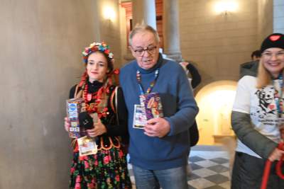 Anna Dymna jak zawsze wśród wolontariuszy, lubimy pomagać! - zdjęcie 4